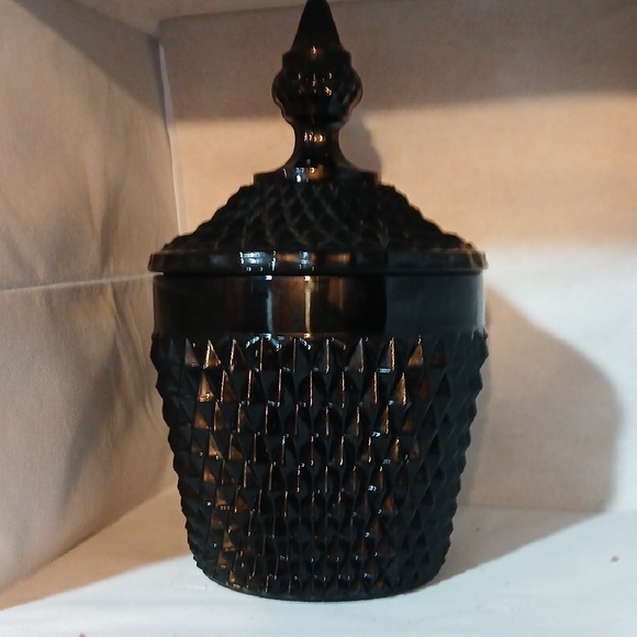 Vintage Indiana Glass Tiara Cameo Black Diamond Point lidded ice bucket - Picture 1 of 7